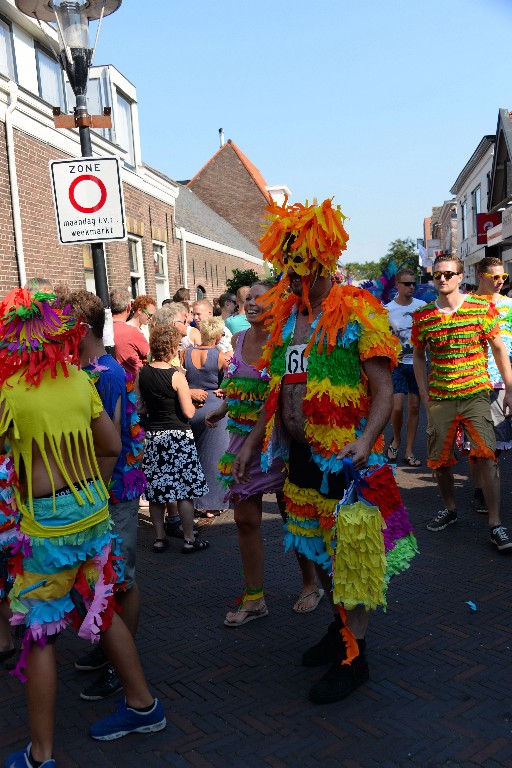 ../Images/Zomercarnaval Noordwijkerhout 158.jpg